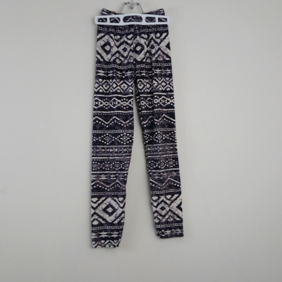 Bohemian Tribal Print Pattern Soft Warm Cozy Stretchy Leggings Pants - Picture 1 of 8